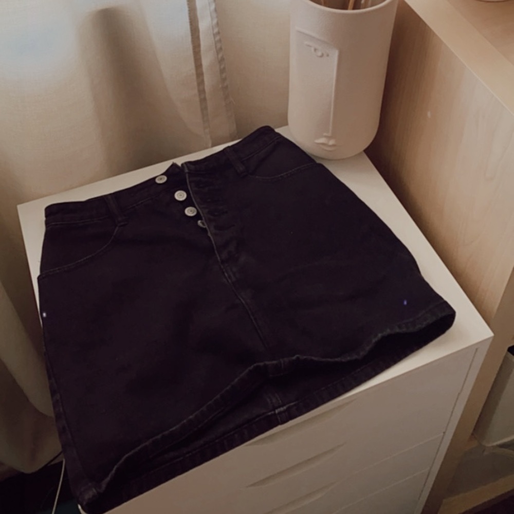 Brandy mellville denim skirt